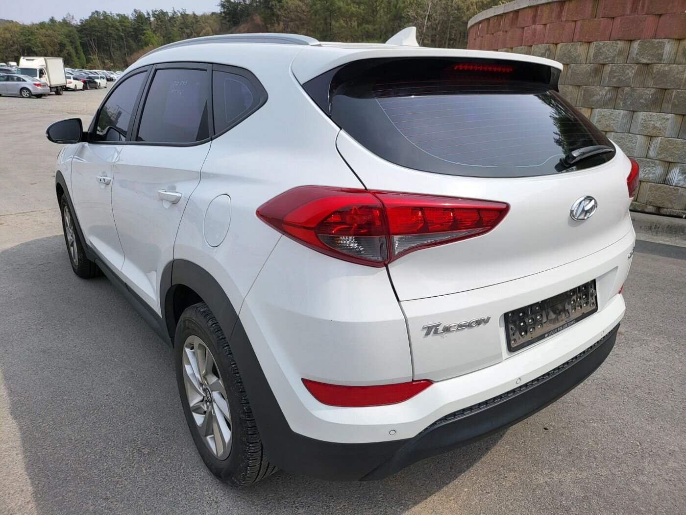 KMHJ3815GGU008295